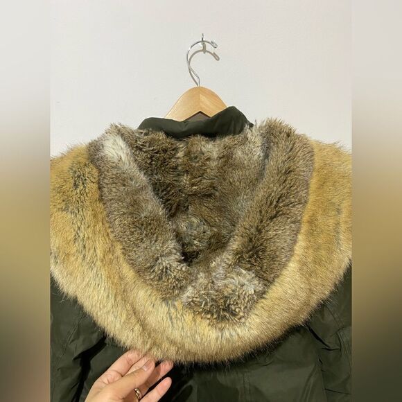 Aritzia Babaton Harrison Parka Jacket - Picture 4 of 10